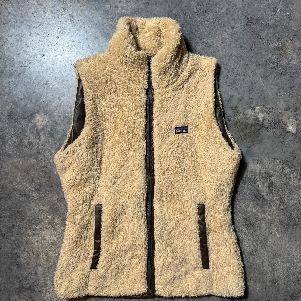 Patagonia reversible Cream Fleece Vest women’s medium